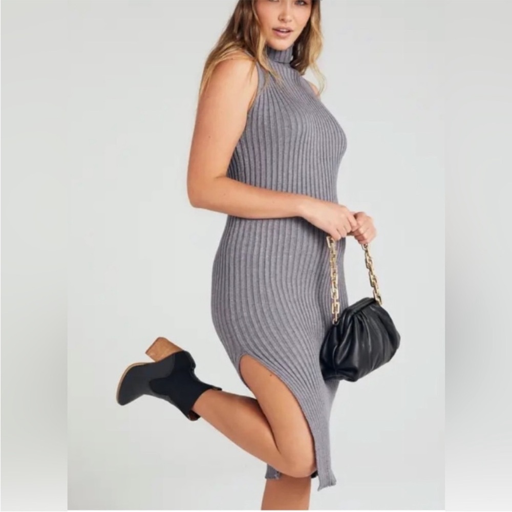 VICI Elegant Gray Sleeveless Ribbed Midi Gray Dress XS